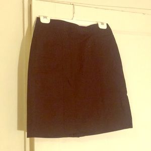 Classy Black Ann Taylor skirt. Good condition!